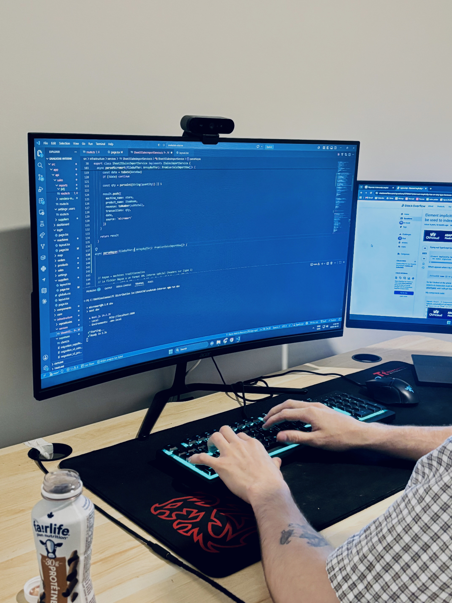 Mathieu en train de coder sur Snakatak